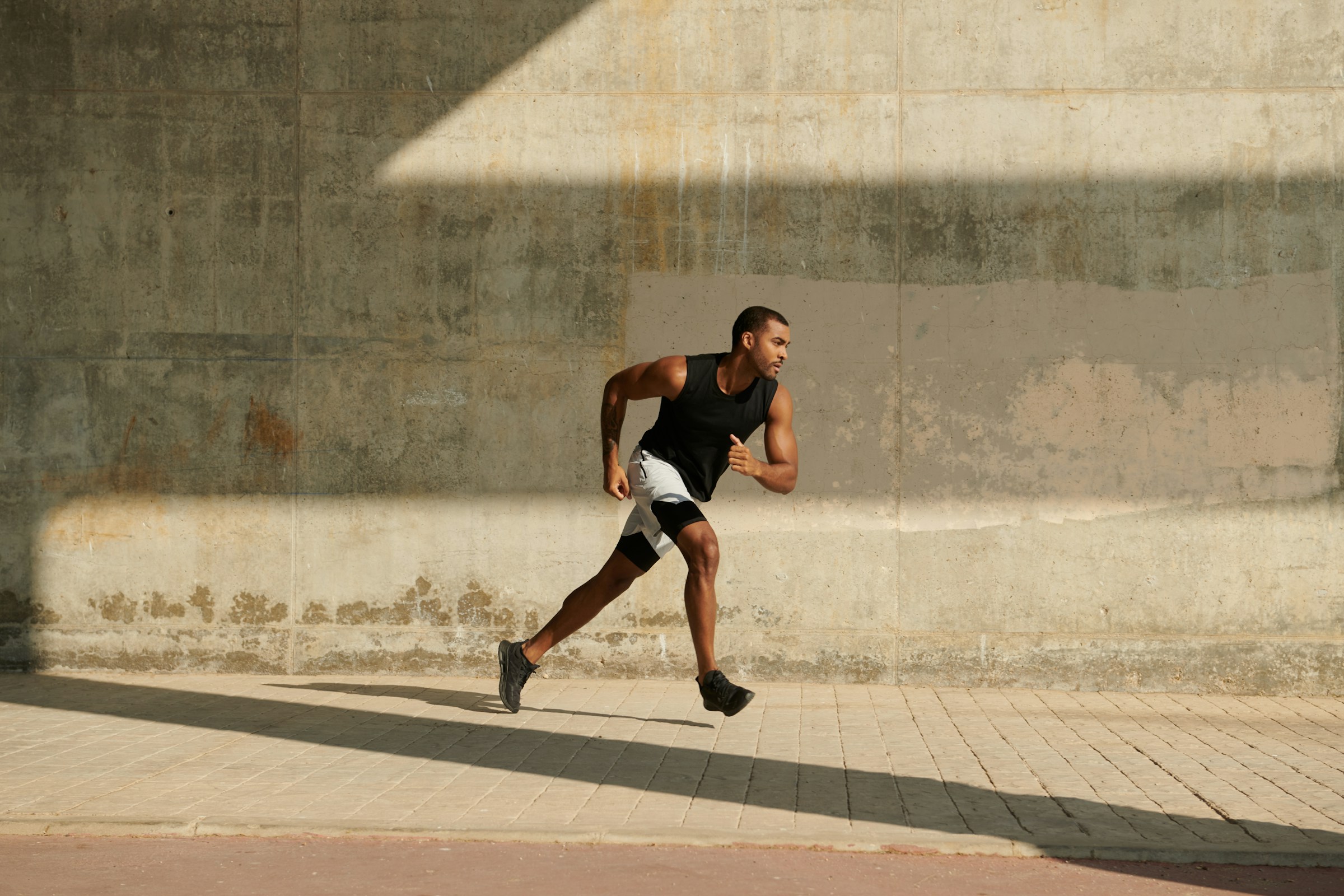 Atleta corriendo - Rendimiento con propósito